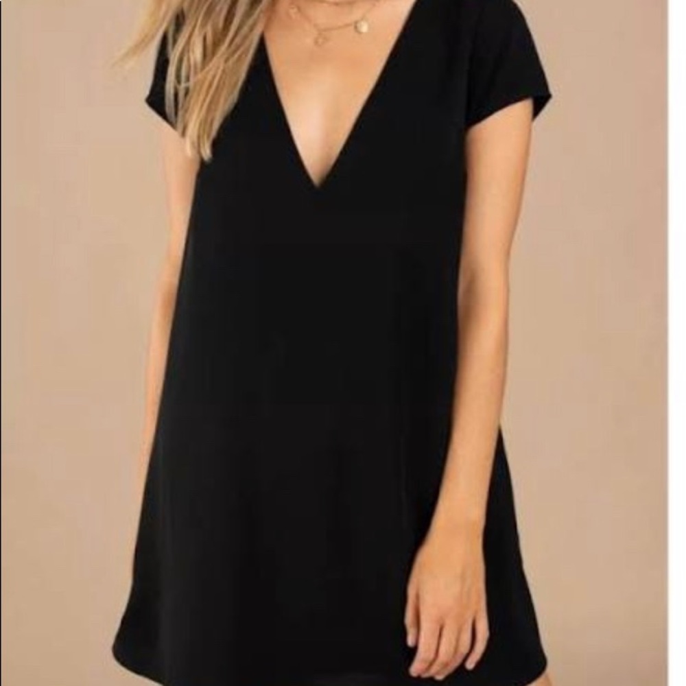 Tobi shit low cut black dress